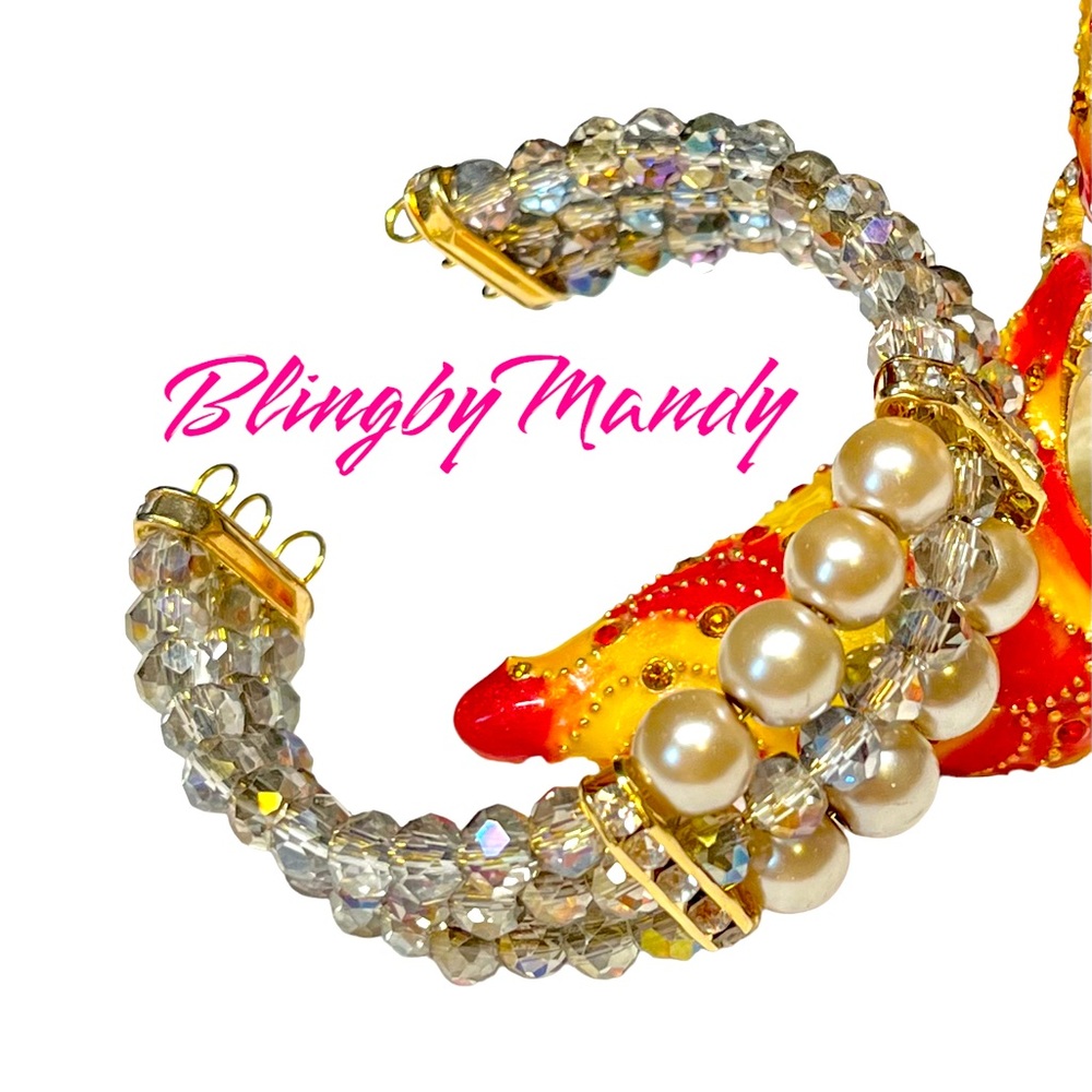 Gorgeous elegant old world charm cuff bangle